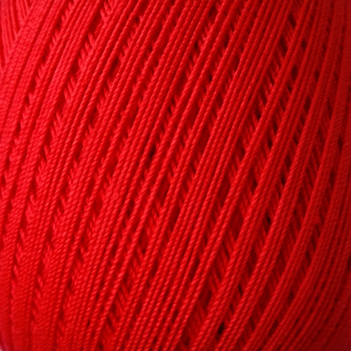 Bassoon Reed Thread Wrapping (260m, cotton) - Red — Crook and Staple